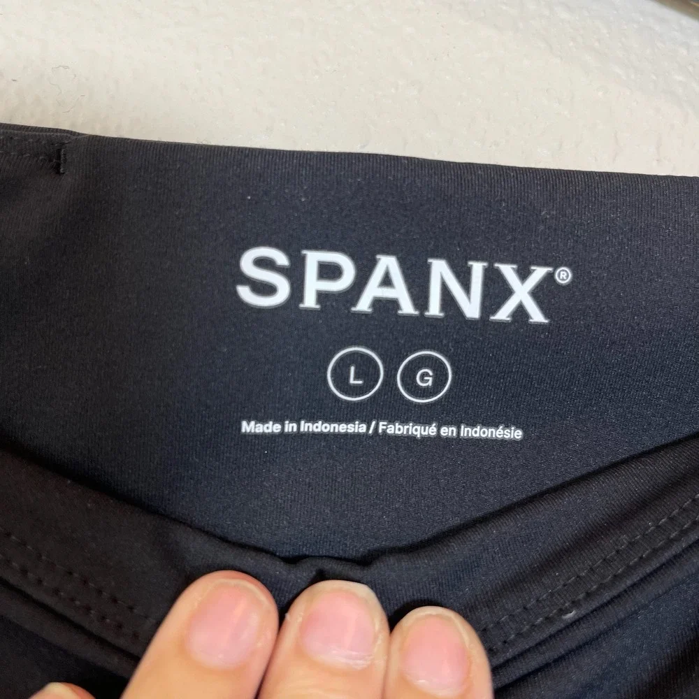 Spanx Booty Boost Active 7/8 Leggings Black High Waisted Size Large NWT